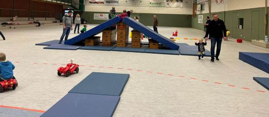 Kinderturnen 01.thcr.551x240