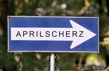 Aprilscherz.thcr.380x246